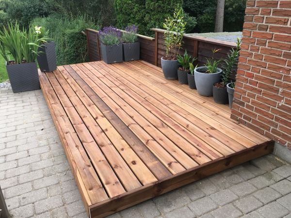 Platform Deck Installation in Bismarck